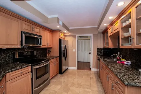 1800 NE 114th Street Miami FL 33181