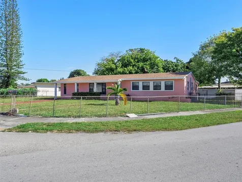 4530 NW 171st Street Miami Gardens FL 33055