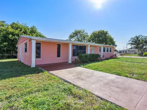 4530 NW 171st Street Miami Gardens FL 33055