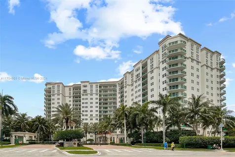 19900 E Country Club Drive Aventura FL 33180