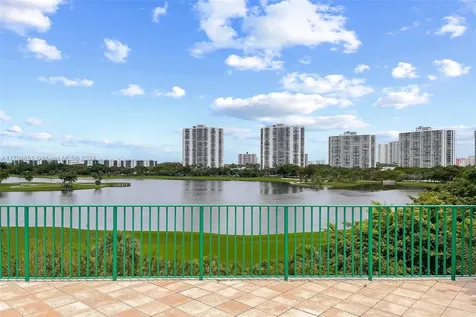 19900 E Country Club Drive Aventura FL 33180