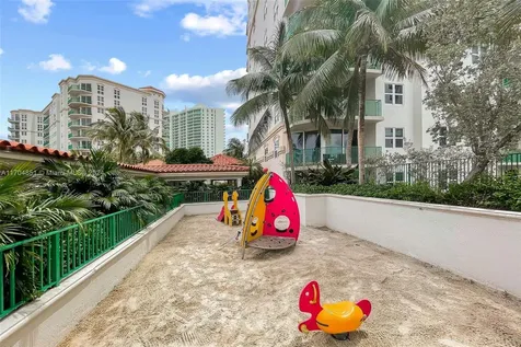 19900 E Country Club Drive Aventura FL 33180