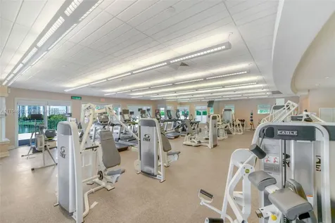19900 E Country Club Drive Aventura FL 33180