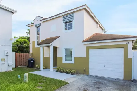 14723 SW 90th Terrace Miami FL 33196