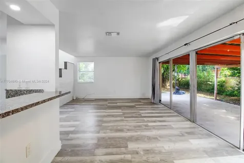 14723 SW 90th Terrace Miami FL 33196