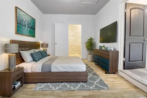 14723 SW 90th Terrace Miami FL 33196