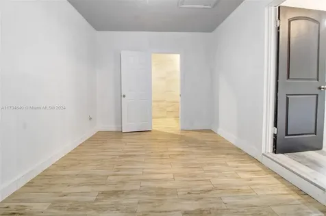 14723 SW 90th Terrace Miami FL 33196