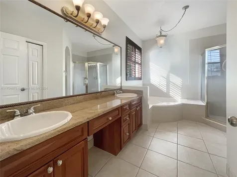 9850 NW 20th Court Pembroke Pines FL 33024