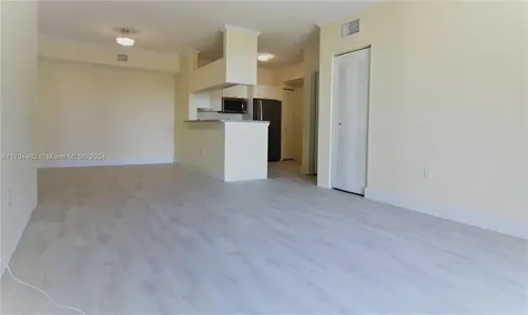 17150 N Bay Road Sunny Isles Beach FL 33160