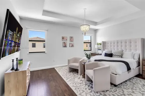 8871 W 34th Court Hialeah FL 33018
