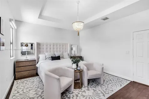 8871 W 34th Court Hialeah FL 33018