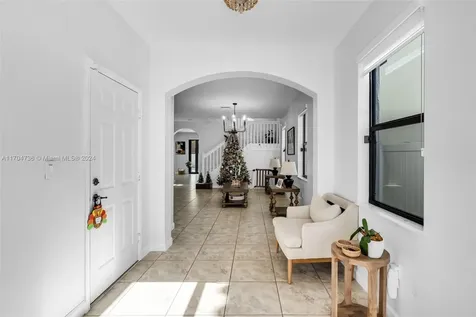 8871 W 34th Court Hialeah FL 33018