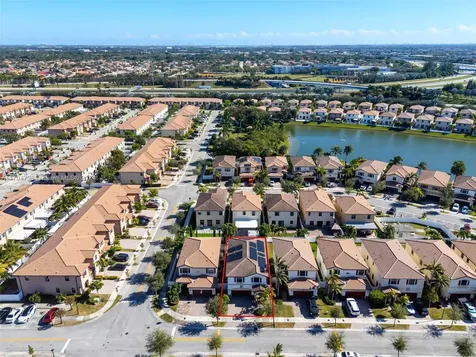 8871 W 34th Court Hialeah FL 33018