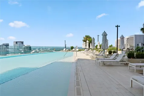 300 Biscayne Boulevard Way Miami FL 33131