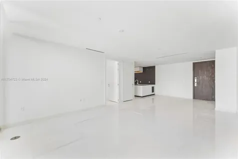 300 Biscayne Boulevard Way Miami FL 33131