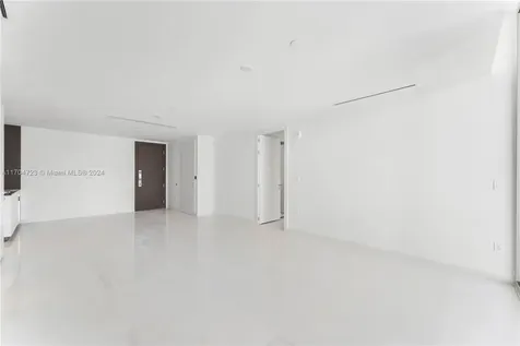 300 Biscayne Boulevard Way Miami FL 33131