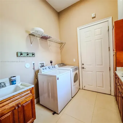 2720 SW 128th Avenue Miami FL 33175
