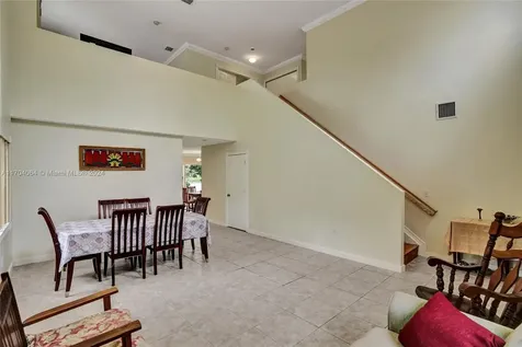 2143 SW 104th Avenue Miramar FL 33025