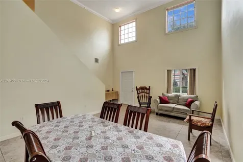 2143 SW 104th Avenue Miramar FL 33025