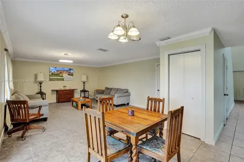 2143 SW 104th Avenue Miramar FL 33025