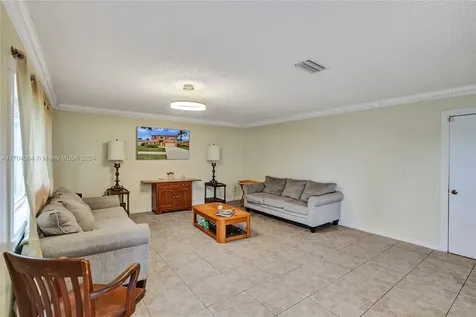 2143 SW 104th Avenue Miramar FL 33025