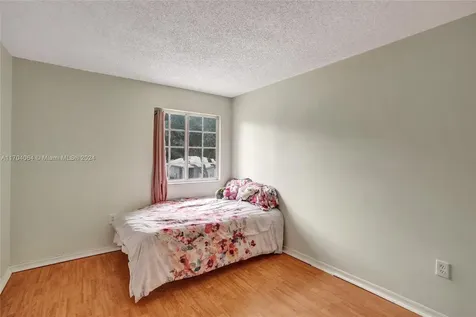 2143 SW 104th Avenue Miramar FL 33025