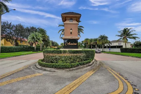 2143 SW 104th Avenue Miramar FL 33025