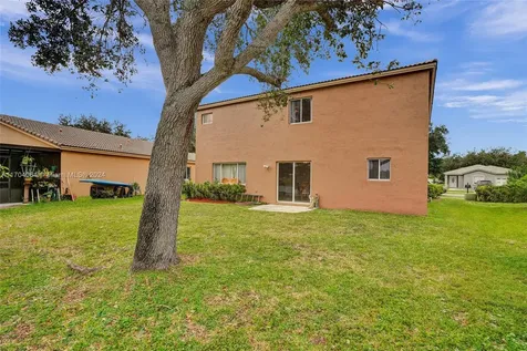 2143 SW 104th Avenue Miramar FL 33025