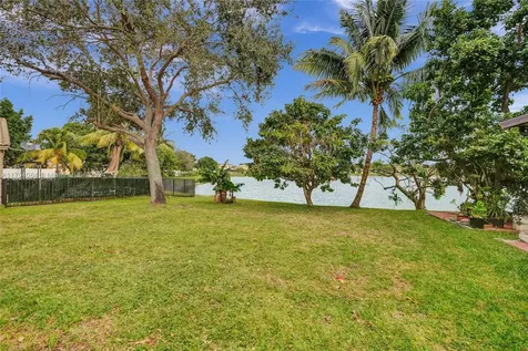 2143 SW 104th Avenue Miramar FL 33025