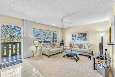 3029 Berkshire B Deerfield Beach FL 33442