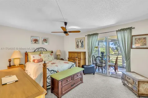 3029 Berkshire B Deerfield Beach FL 33442