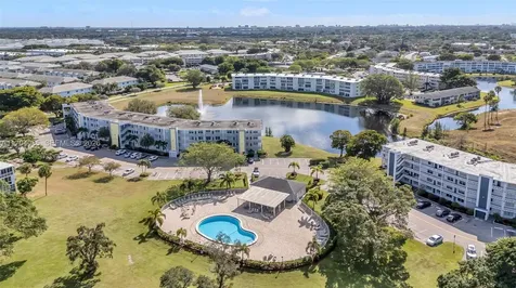 3029 Berkshire B Deerfield Beach FL 33442