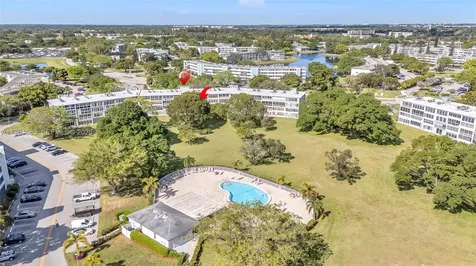 3029 Berkshire B Deerfield Beach FL 33442