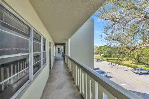 3029 Berkshire B Deerfield Beach FL 33442