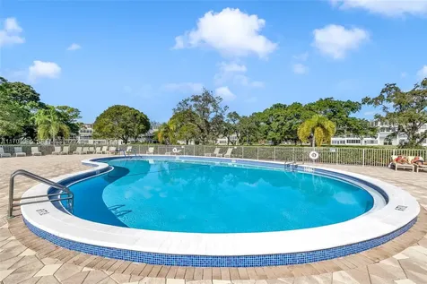3029 Berkshire B Deerfield Beach FL 33442