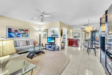 3029 Berkshire B Deerfield Beach FL 33442