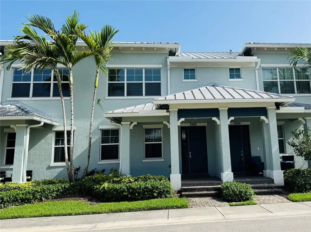 3956 Poinciana Lane Hollywood FL 33021