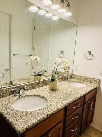3956 Poinciana Lane Hollywood FL 33021