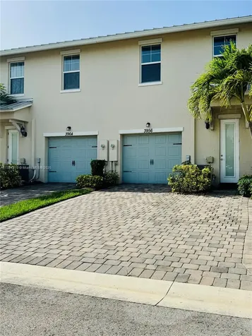 3956 Poinciana Lane Hollywood FL 33021