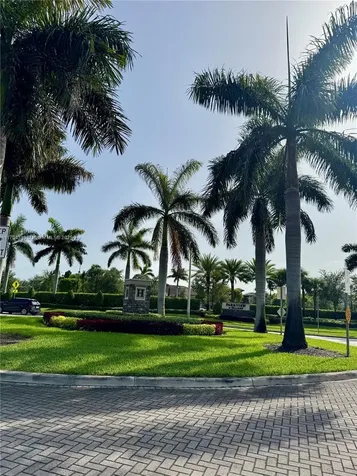 3956 Poinciana Lane Hollywood FL 33021