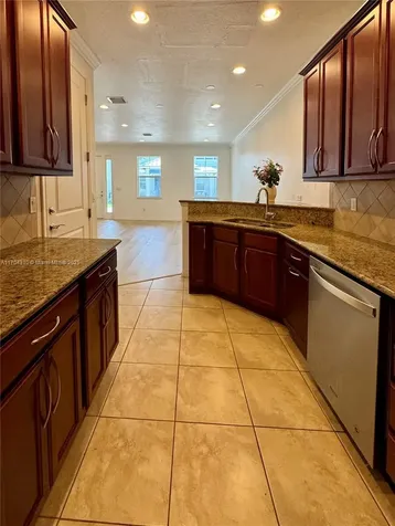 3956 Poinciana Lane Hollywood FL 33021