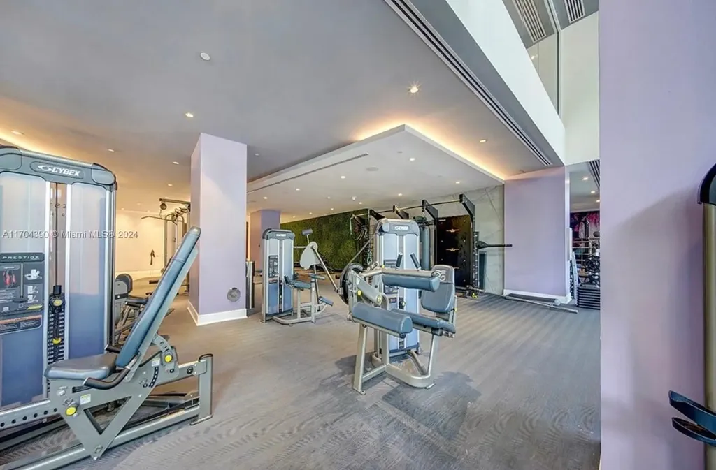 215 N New River Drive E Fort Lauderdale FL 33301
