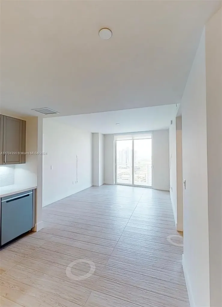 215 N New River Drive E Fort Lauderdale FL 33301