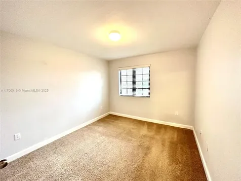 408 NE 194th Terrace Miami FL 33179