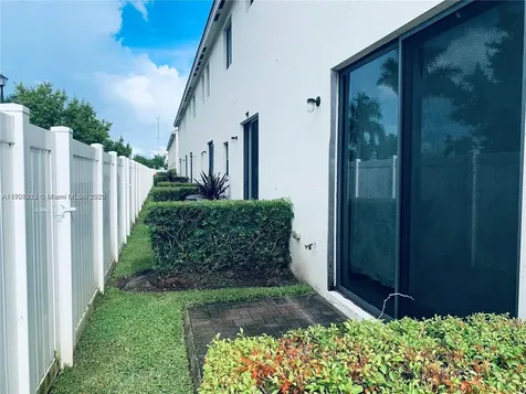 408 NE 194th Terrace Miami FL 33179