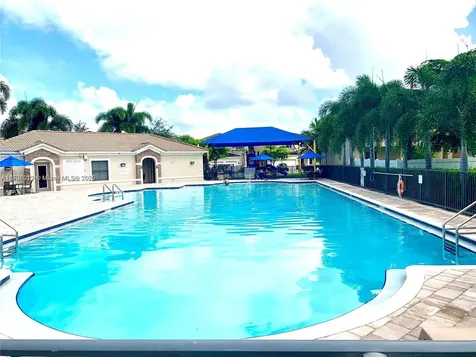 408 NE 194th Terrace Miami FL 33179