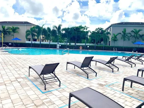 408 NE 194th Terrace Miami FL 33179