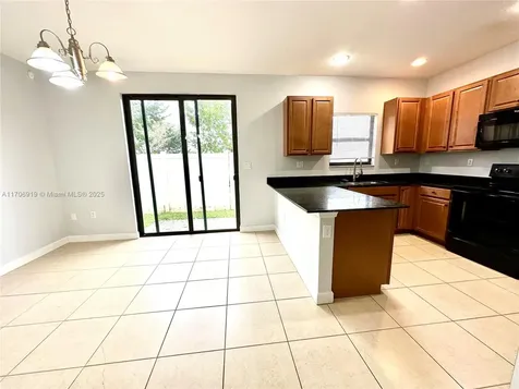408 NE 194th Terrace Miami FL 33179