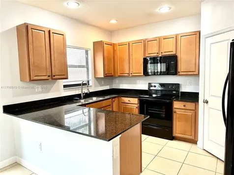 408 NE 194th Terrace Miami FL 33179