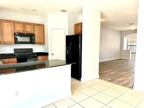 408 NE 194th Terrace Miami FL 33179